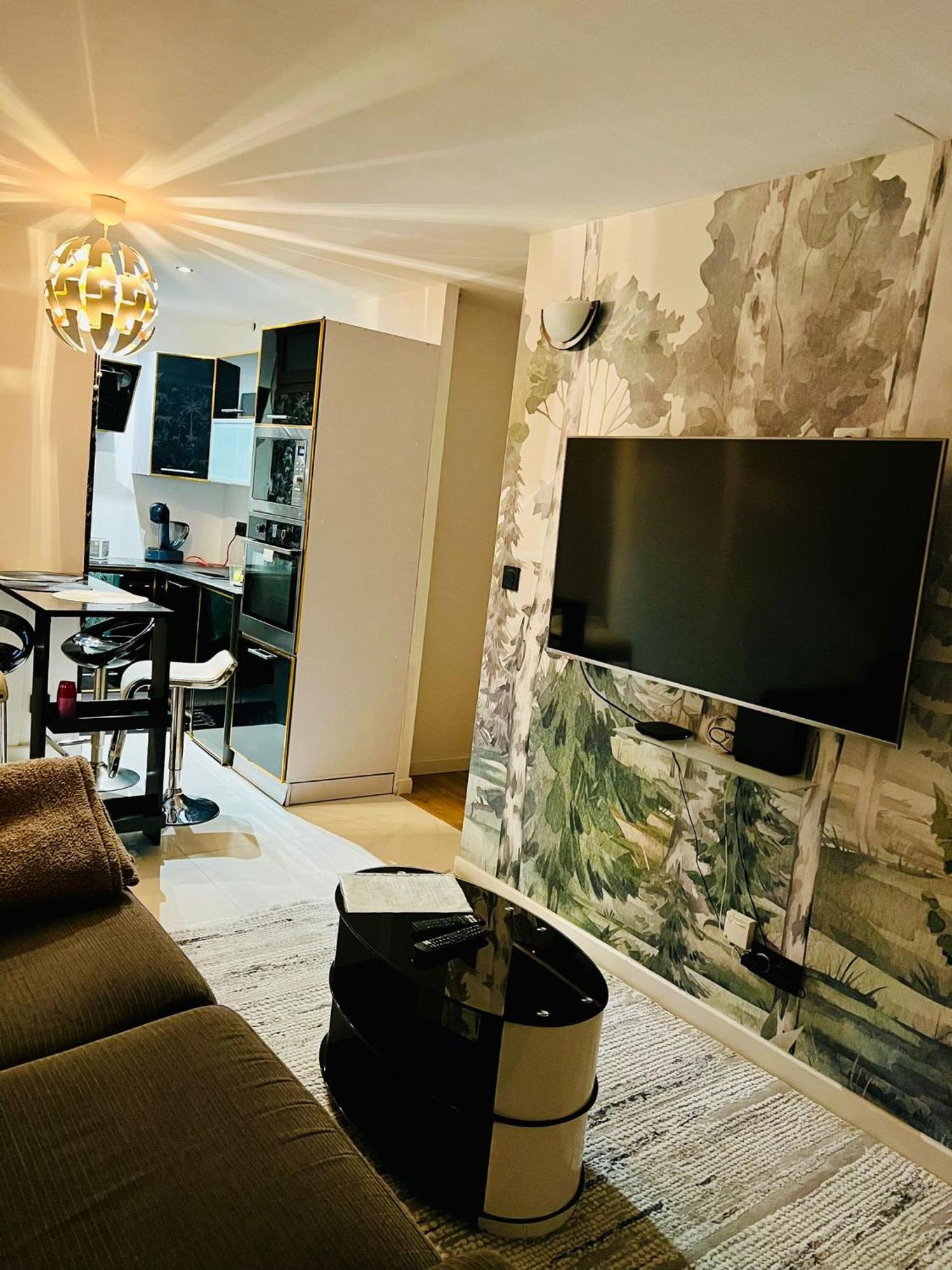 Appartement Moderne Vieille Ville Parking Gratuit アヌシー エクステリア 写真